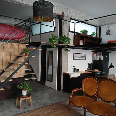 Old Workshop Botel Santa Cruz de Tenerife